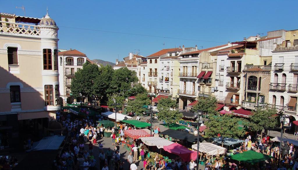 Posada de Amonaria Malpartida De Plasencia Exterior foto